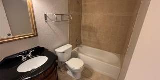 2020 NE 56th Street Gallery 36