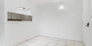 5841 Washington St Gallery 3