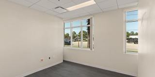 45 NE Eglin Parkway Gallery 7
