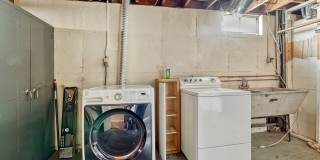 About This Property Gallery 33