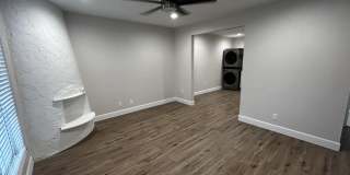 8020 East Oak Street Gallery 2