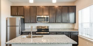 Parkside at Avalon Park Gallery 30