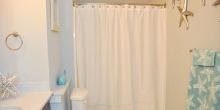 Aqua on 25th Gallery 5