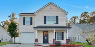 3 bedroom 2 1/2 bath with loft Gallery 1