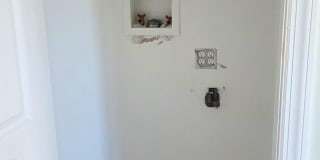 16 Allison Place Gallery 21