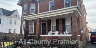 717 Schiller Avenue Gallery 1