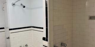 1323 GILHAM Street Gallery 21