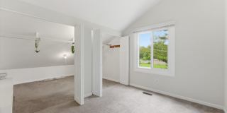 15826 Farm Hill Drive Gallery 16
