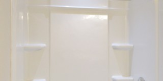 Beautiful Town Home with Garage in Chelsea... Available to View Now!!! Gallery 14