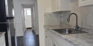 8430 Harding Ave Gallery 18