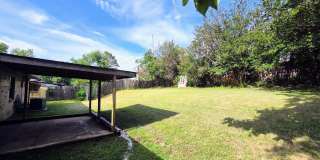 3/2/1 in Quiet Neighborhood in Denison! Gallery 13