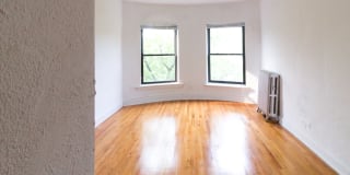 1515 E. 54th Street Gallery 12