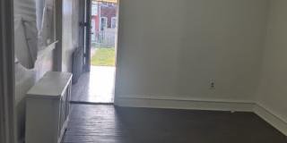 6139 Walker Street Gallery 6
