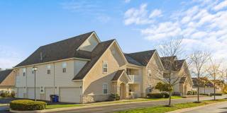 Marble Cliff Commons Gallery 105