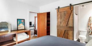 956 Vernon Gallery 17