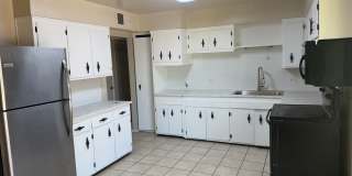 4 Bedroom 2 bath in Heart of Casa Grande Gallery 1
