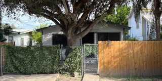 113 E Martinez Street Gallery 1