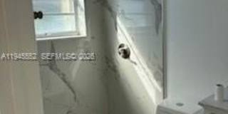 2950 SW 3rd Ave Gallery 7