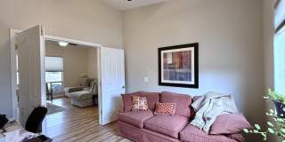 6622 E Farmstead Road Gallery 8