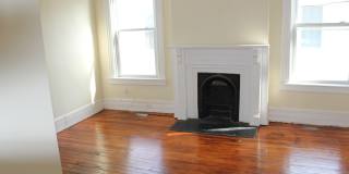 Spacious 4 Bed, 2 Bath Rowhouse in the Fan! Near VCU - 7 S ALLEN AVE. Available in August Gallery 7