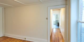 457 Main St Gallery 8