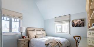 427 12th St Gallery 26