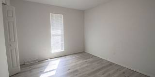 Central 4 bedroom Duplex Gallery 12