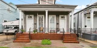 3005 BANKS Street Gallery 1