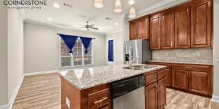 3 Bedroom House in University Villas| Community Pool |Gated Community Gallery 5