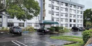 2501 Riverside Dr Gallery 1