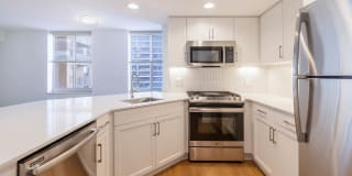 1800 Oak Apartments Gallery 37