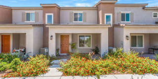 Modern Gated Townhome with Contemporary Finishes & Two-Car Garage! Gallery 1