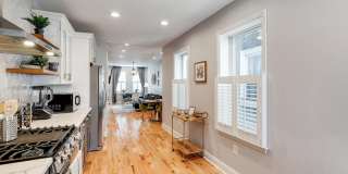 1935 CAMBRIDGE Street Gallery 13