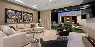 523 N Harper Ave Gallery 5