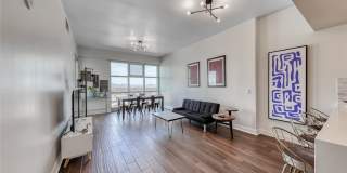 150 Las Vegas Boulevard Gallery 6