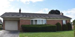 2-Bedroom Rancher with Garage Gallery 1