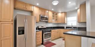 Spacious 4 Bedroom Home with A/C Spacious 4 Bedroom Home with A/C Gallery 6