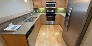 1BED/1BATH CONDO AVAILABLE FOR RENT NEAR LAKE MERRIT IN  DOWNTOWN OAKLAND, CA!!! Gallery 1