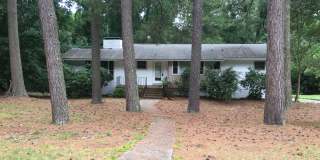 Large Duplex home with giant deck, parking, in quiet neighborhood, Available in June Large Duplex home with giant deck, parking, in quiet neighborhood, Available in June Gallery 1