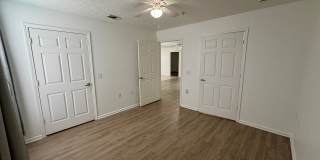 9125 Laird Street Gallery 15