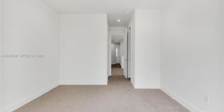 8037 NW 42nd St Gallery 20