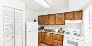 Riverbend Apartments Gallery 1