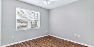 2119 Shadow View Circle Gallery 12