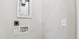 109 Virginia Avenue Gallery 18