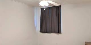 401 + 403 Waccamaw Avenue- Pre lease both sides today! Gallery 12