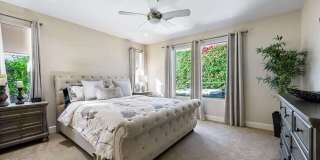 51287 Longmeadow Street Gallery 11