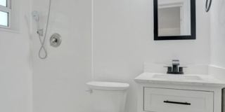 2020 NE 15th Street, Fort Lauderdale, FL 33304 - 1871 Gallery 19