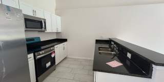 Coming Soon  Newer  3/2 Duplex -1 car garage Gallery 8