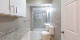 The Manor Gallery 25