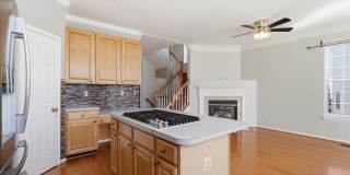 8731 FARNHAM Way Gallery 10